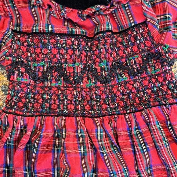 Vintage Polly Flinders smocked holiday dress with velvet collar- marked size 6 - Picture 3 of 4